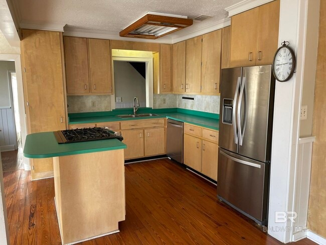 Building Photo - 6621 Purvis Rd