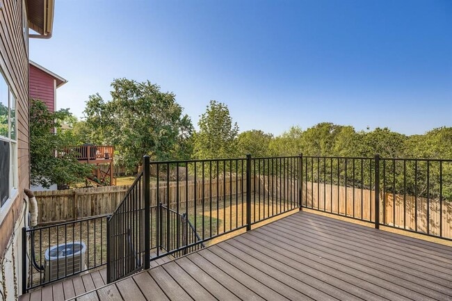 Building Photo - 1515 Curameng Cove