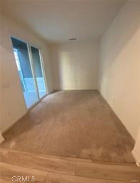 Building Photo - 177 Steely