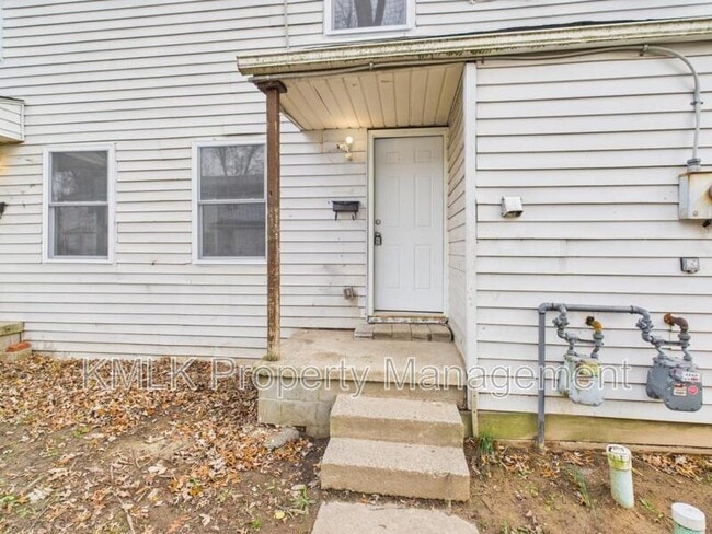 Primary Photo - 9042 Maple Grove Rd