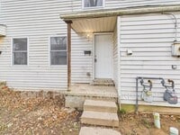 Building Photo - 9042 Maple Grove Rd