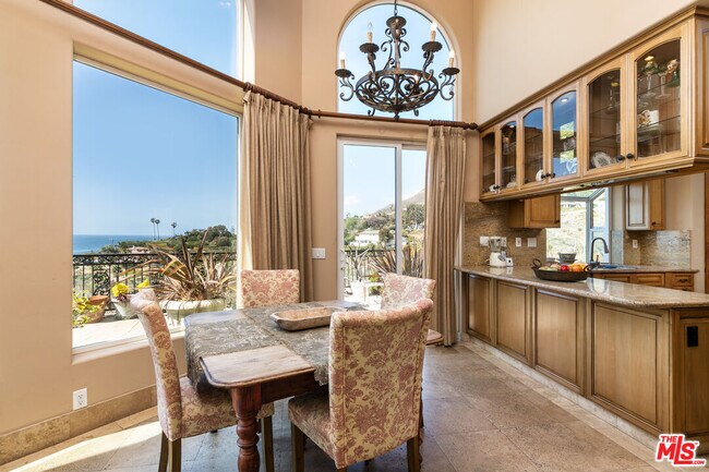 Building Photo - 31280 Bailard Rd