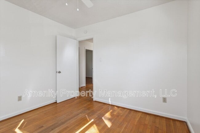 Building Photo - 21 Mansford Dr