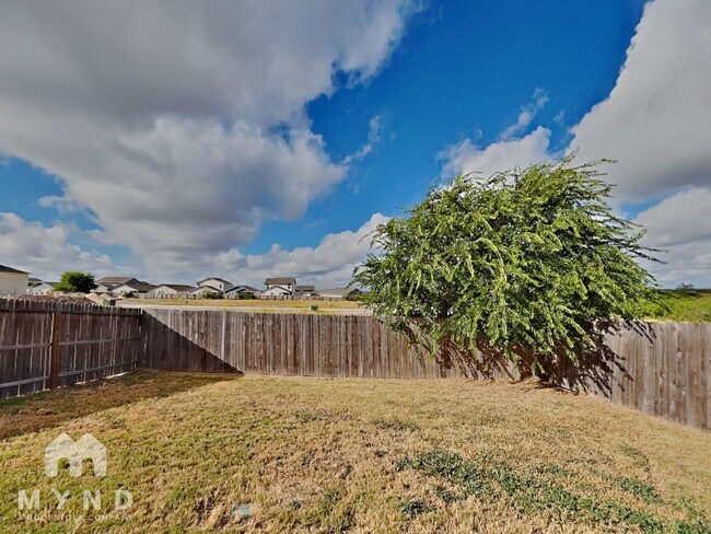 Building Photo - 4203 Asher Alley