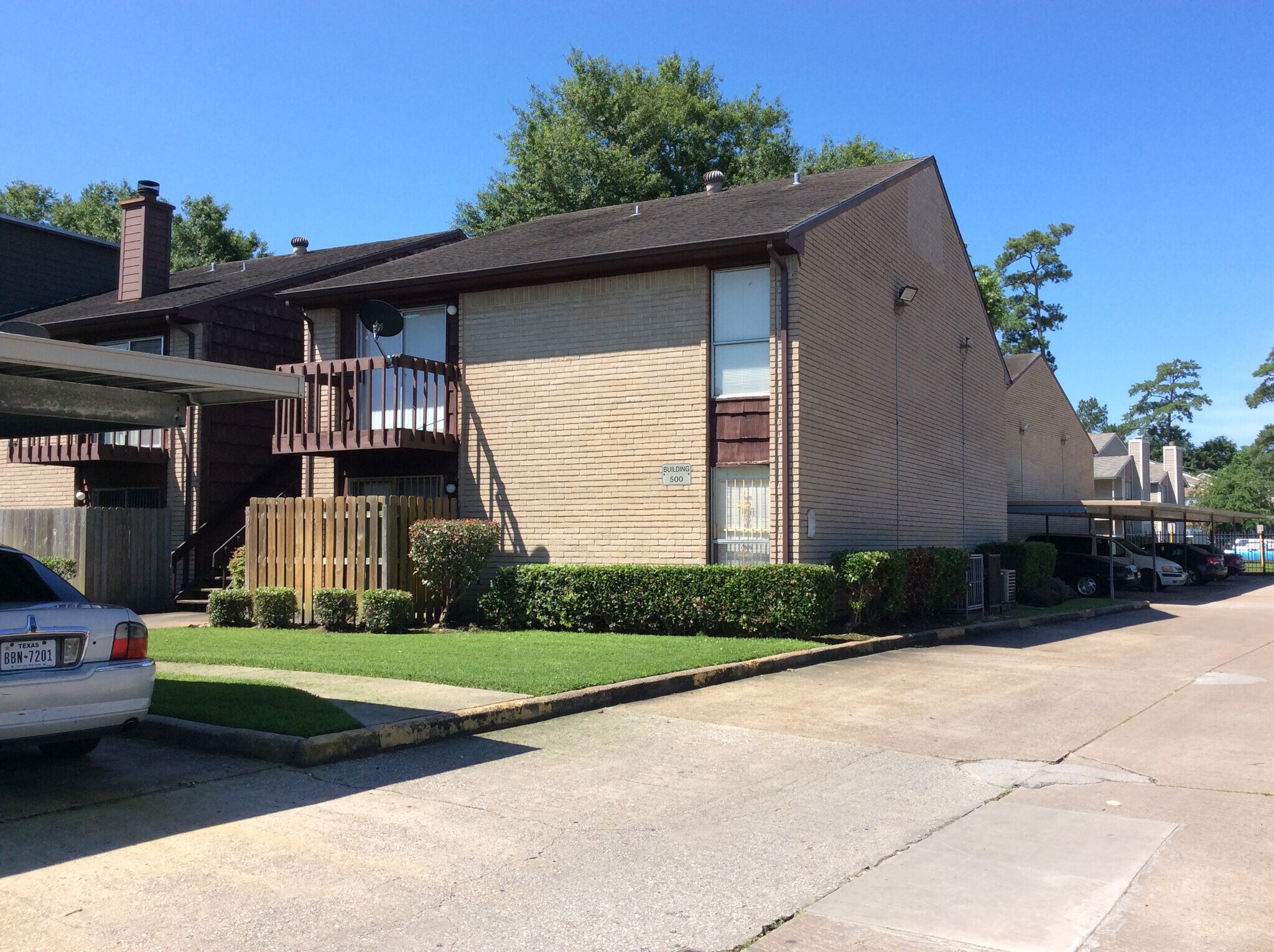 Building Photo - 12905 Woodforest Blvd