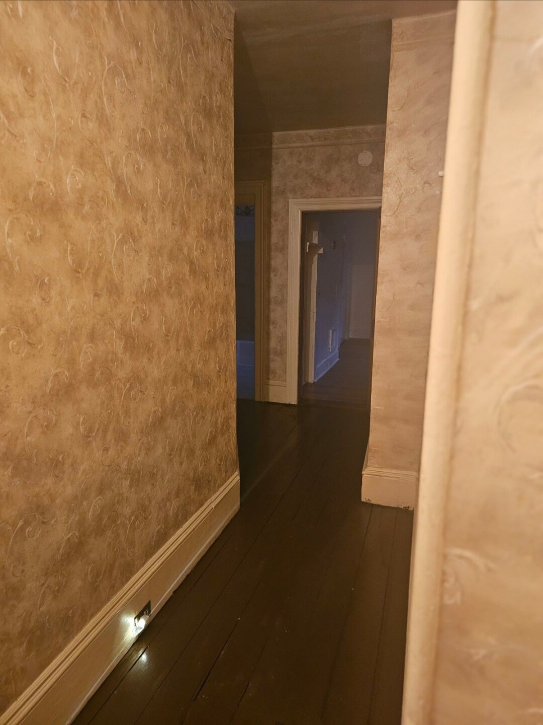 Hallway - 1415 Buffalo St