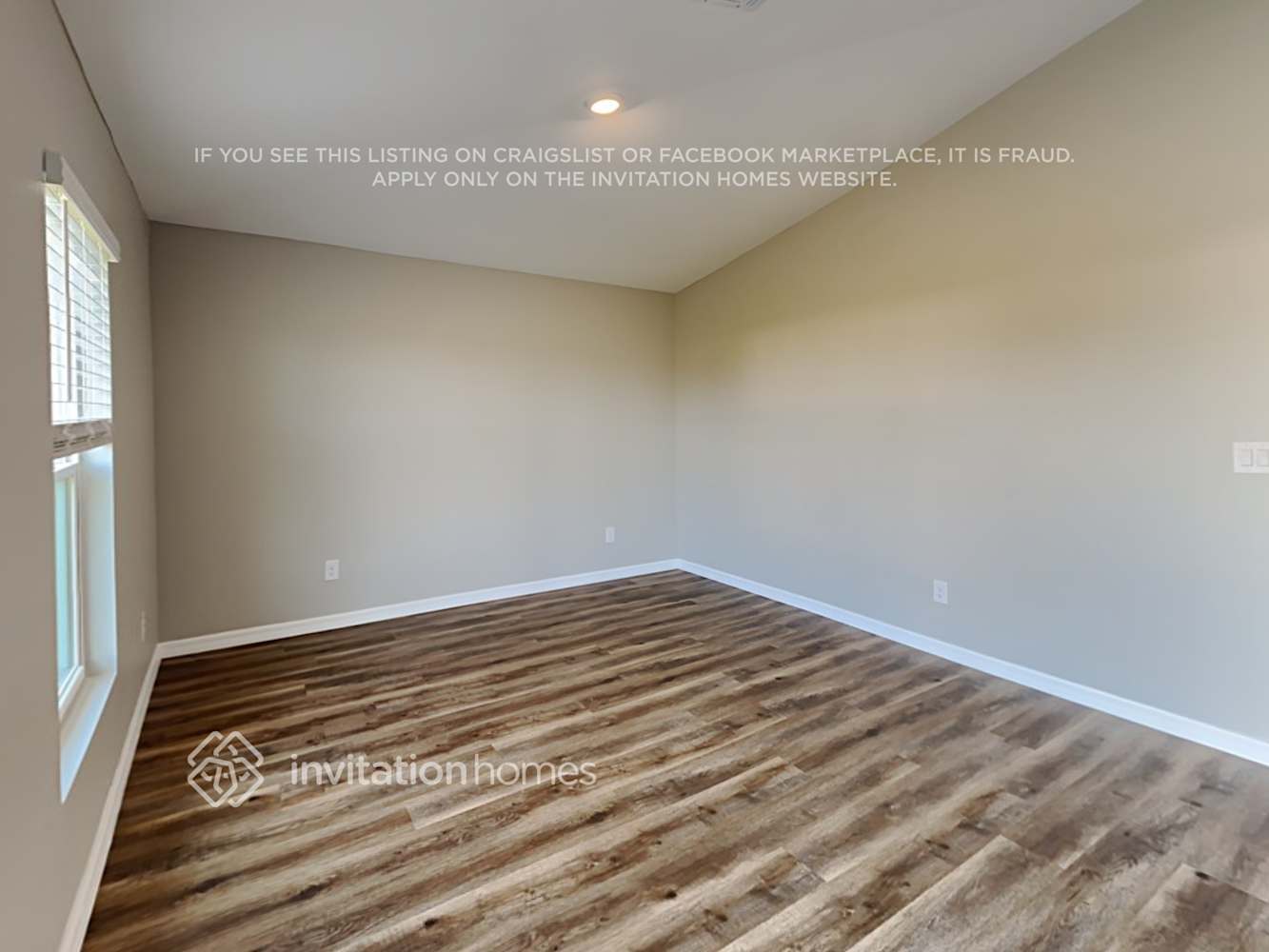 Building Photo - 16246 Alcira Cir