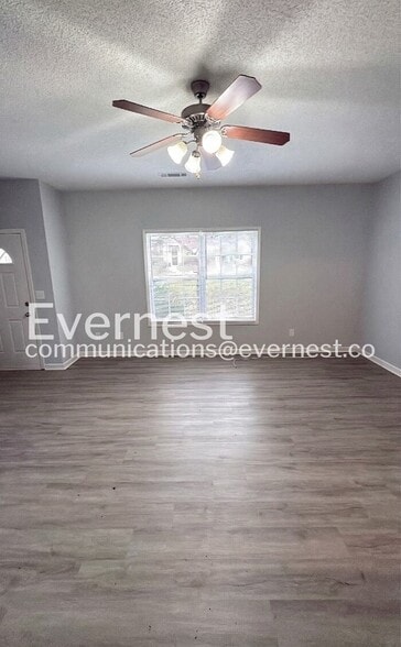 Building Photo - 8610 Thomas Ln