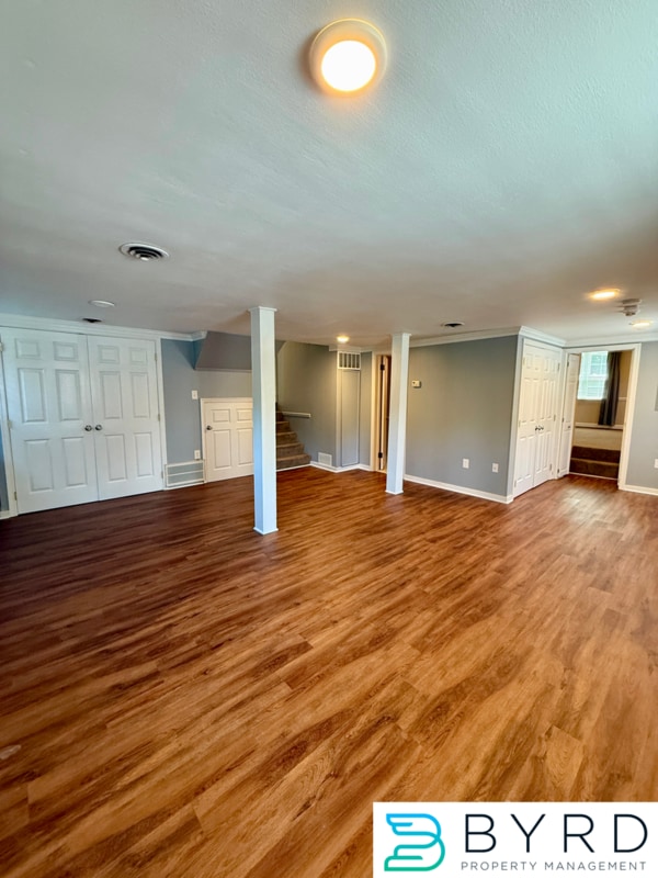 Building Photo - 9007 Michaux Ln