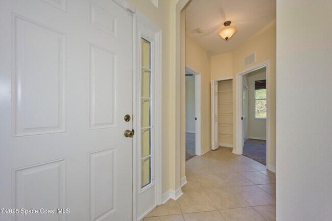 Building Photo - 9086 107th Ct