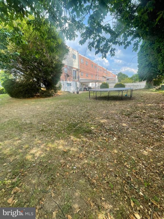 Building Photo - 3300 Kayford Cir