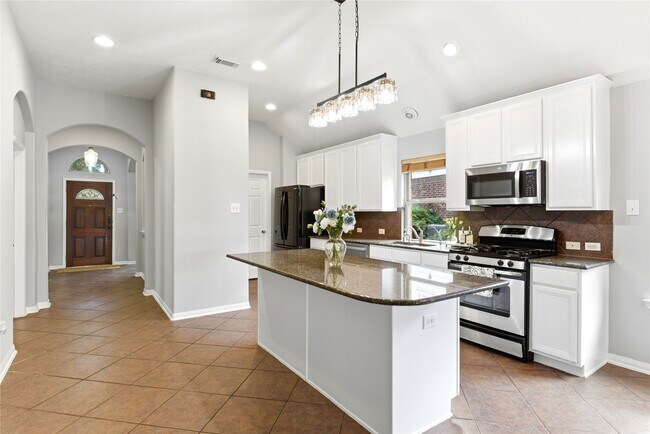 Building Photo - 26210 Christen Canyon Ln