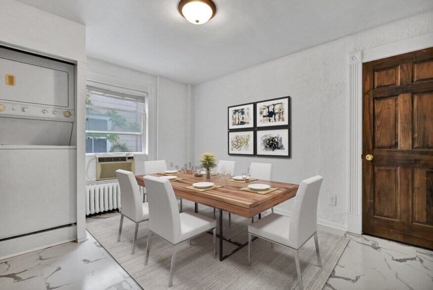 Building Photo - 716 N Walnut St