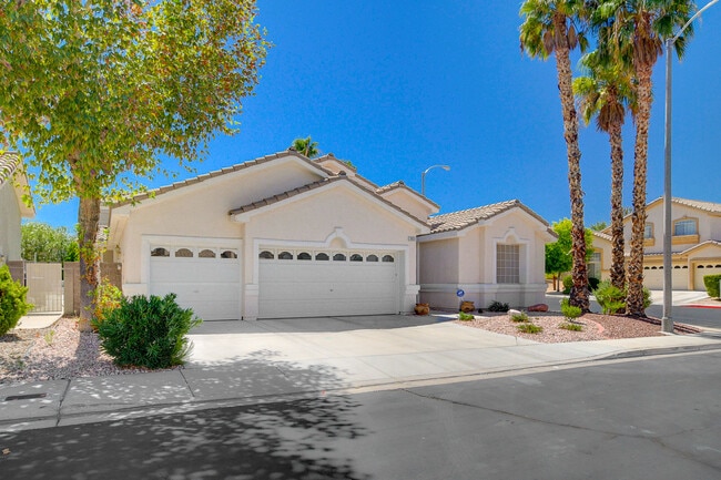 Primary Photo - 3051 Hills of Gold Ct