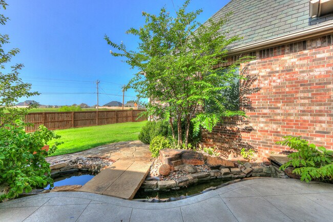 Building Photo - Luxury Living in Rosecreek – 4-Bedroom Home in Deer Creek Schools!