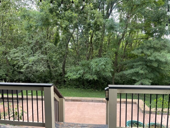 Building Photo - 2606 Stratford Chase Cir