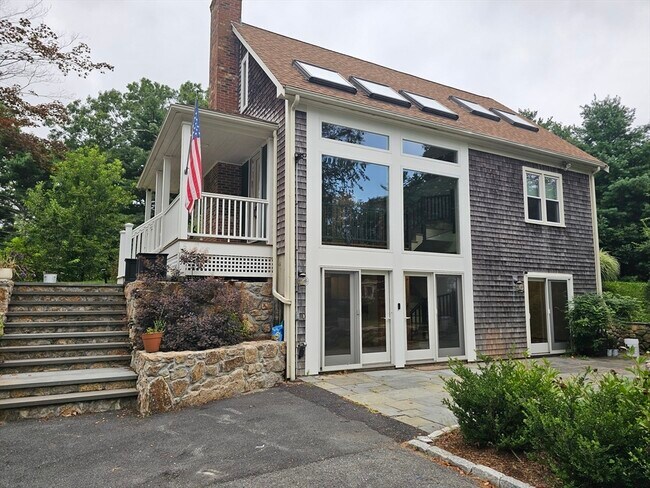 Building Photo - 14 Morton Park Rd