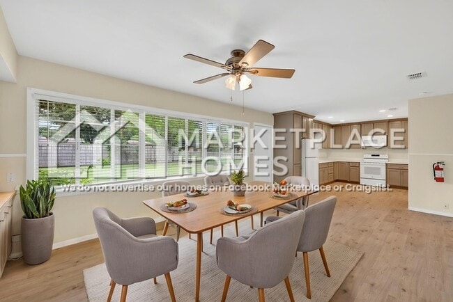 Building Photo - 1209 Harvey St