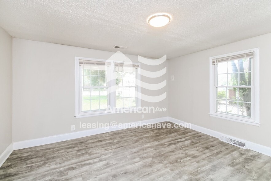 Building Photo - 1541 Beckham St