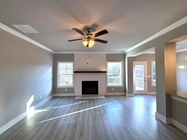 Building Photo - 249 Melba Ln