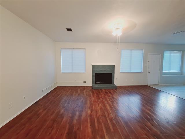 Building Photo - 4617 Sandera Ln