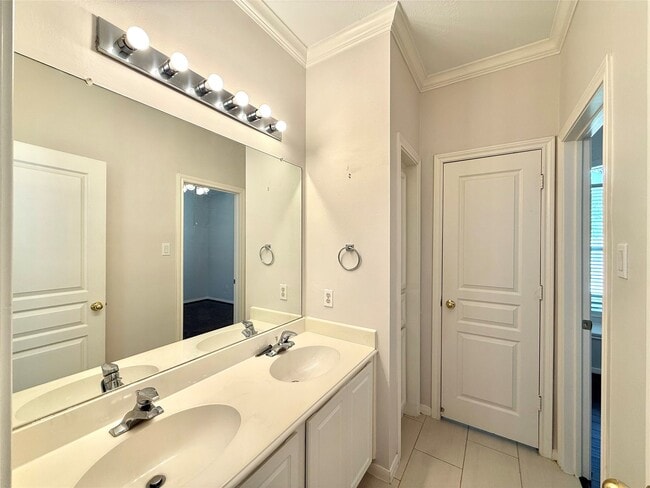 Building Photo - 12023 Flamingo Lakes Ct