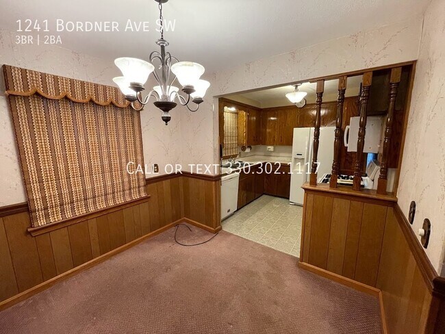 Building Photo - 1241 Bordner Ave SW