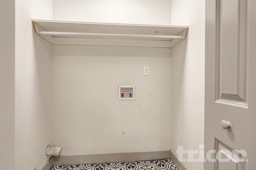 Building Photo - 2764 Horseshoe Bend Rd SW