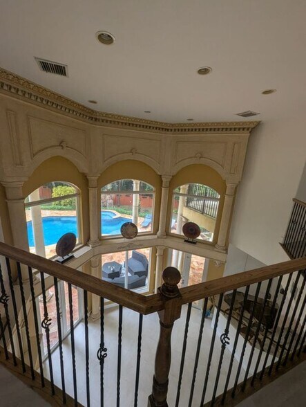 Building Photo - 6301 SW 58th Ct