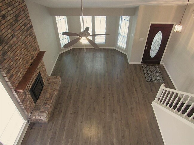 Building Photo - 3311 Golden Willow Dr