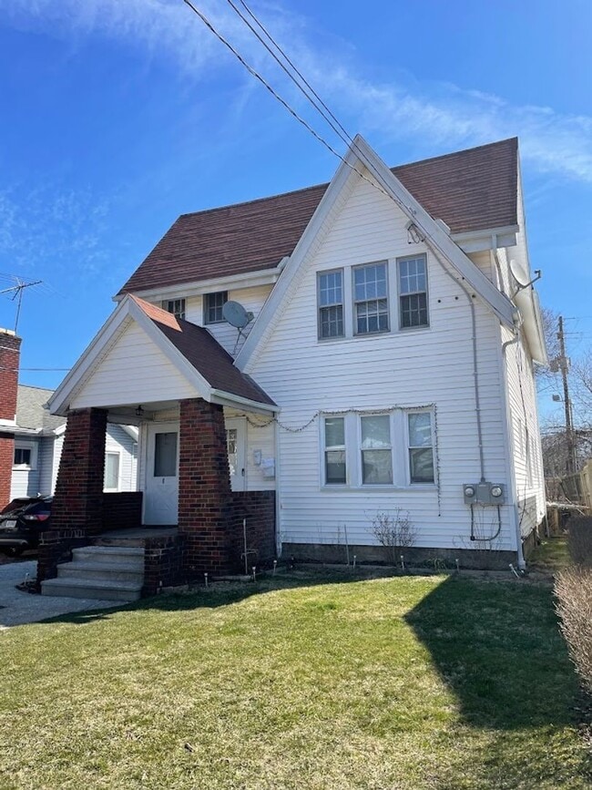 Building Photo - 1035 Berwin St