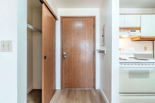 Interior Photo - Park Royal Apartments