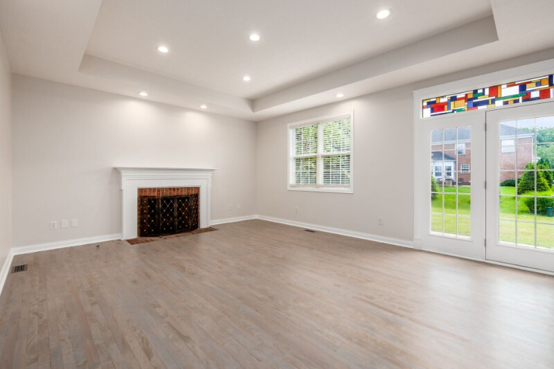 Building Photo - 7200 Fernridge Dr