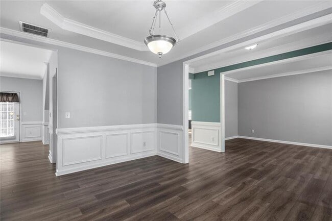 Building Photo - 4220 Hunters Green Way NE