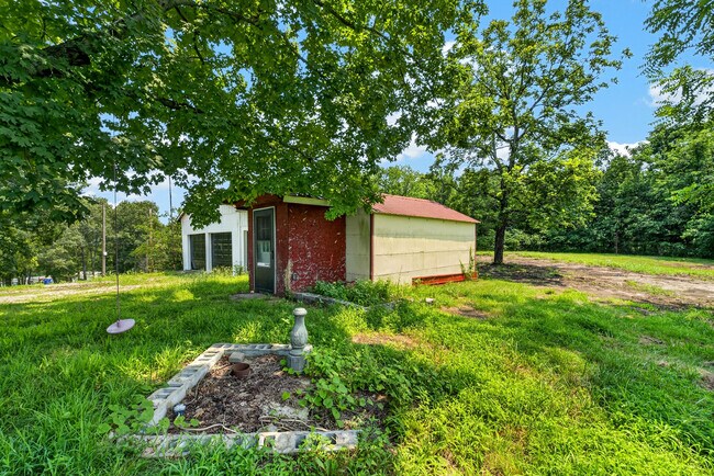 Building Photo - 783 Jack Simmons Rd