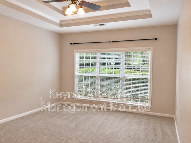 Building Photo - 2220 Rosemoore Walk NE