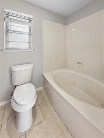 Building Photo - 7636 Skylake Dr