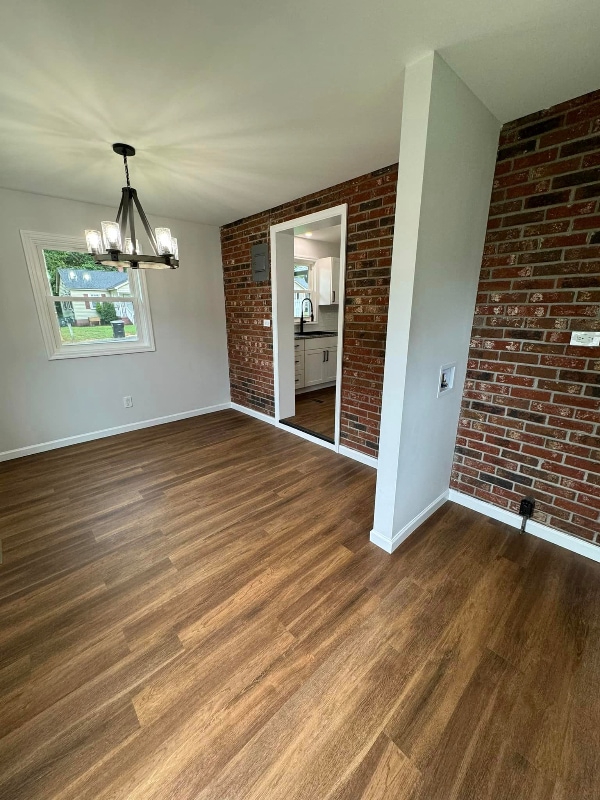Building Photo - 306 Edgewood Ave