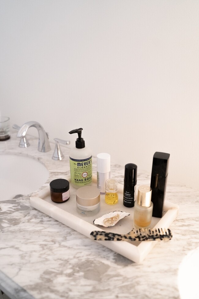 Building Photo - 424 36th Ave N