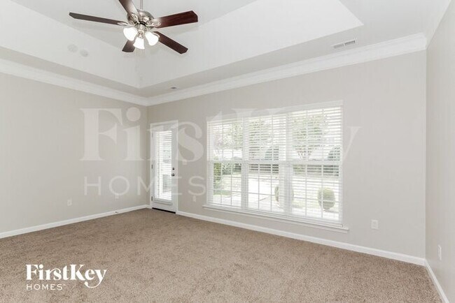 Building Photo - 104 Ivy Creek Ln