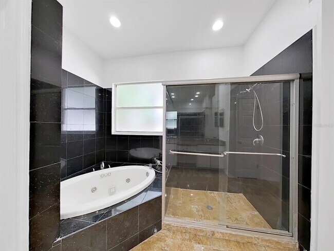 Building Photo - 18177 Heron Walk Dr
