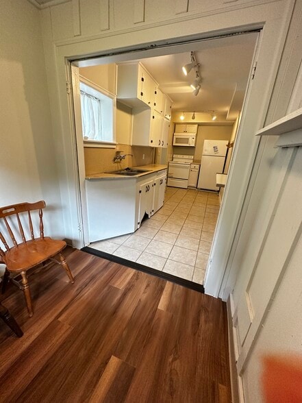 Kitchen - 8223 S 123rd St