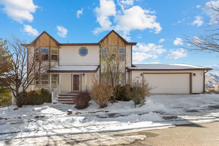 Building Photo - 1718 Belvedere Dr