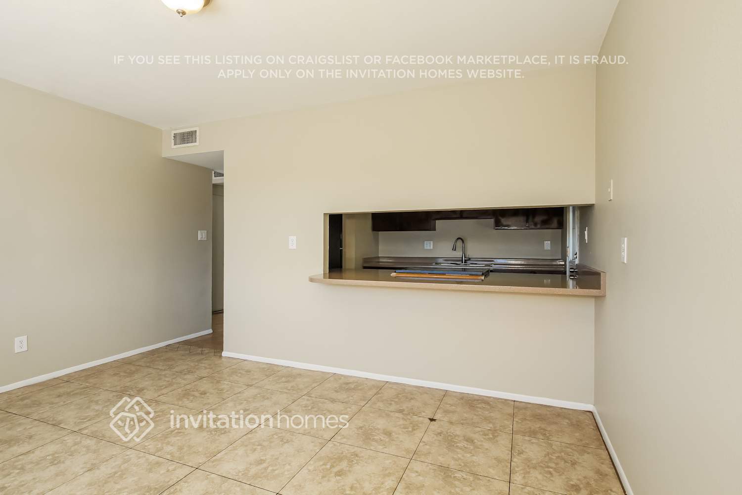 Building Photo - 5414 W Wilshire Dr