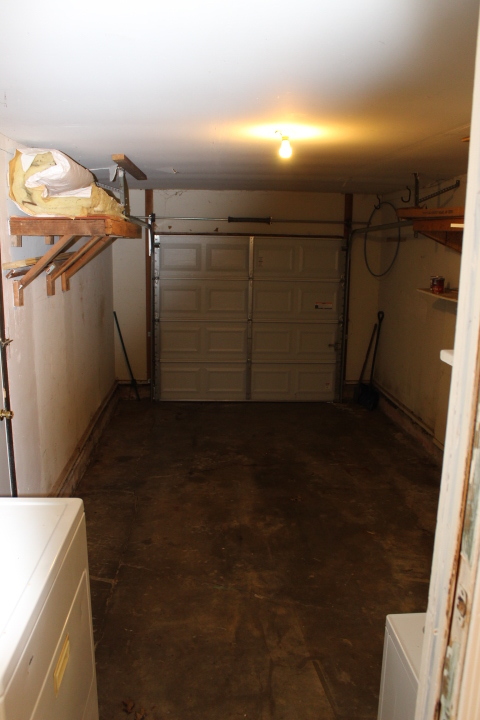 Building Photo - 1500 Carlisle Ct