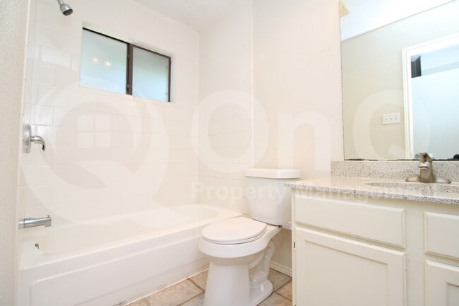 Building Photo - 311 Lemon Dr