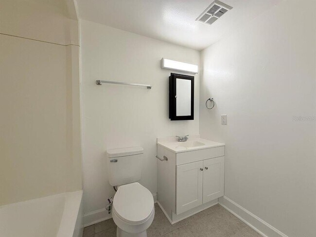 Building Photo - 3301 58th Ave S