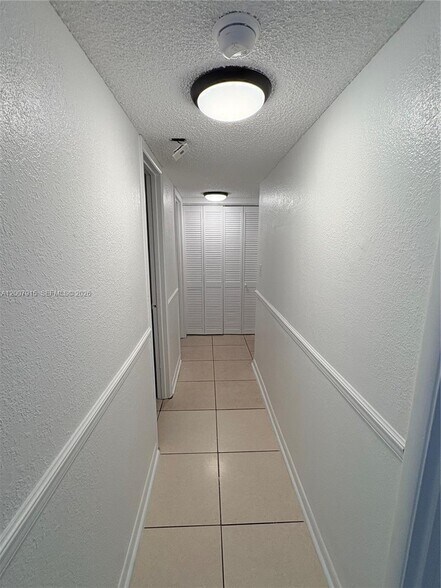 Building Photo - 17600 NW 68th Ave