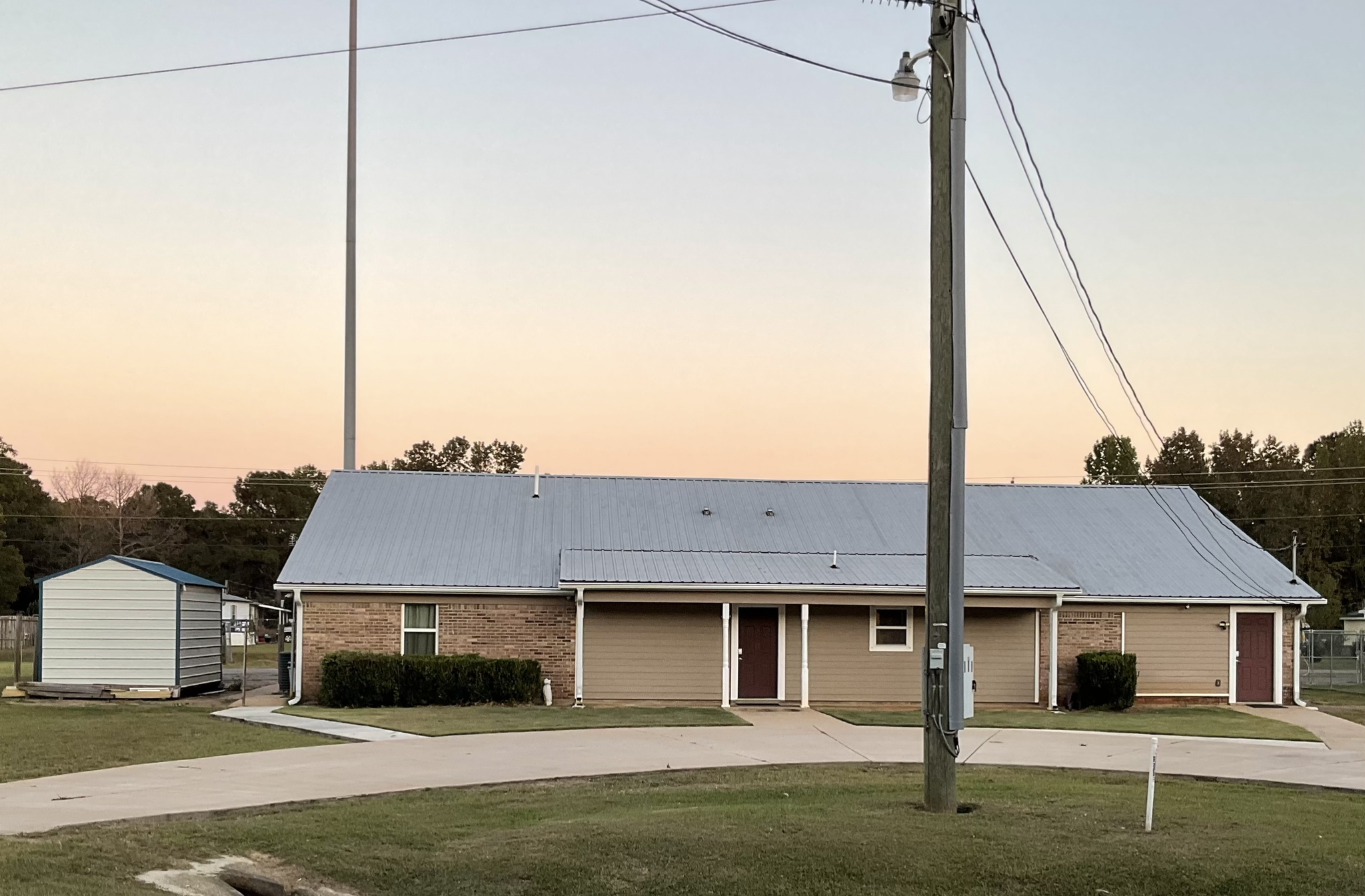 Building Photo - 1070 Leroy Stevens Rd