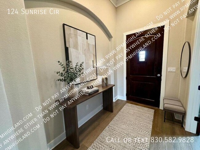 Building Photo - 124 Sunrise Cir